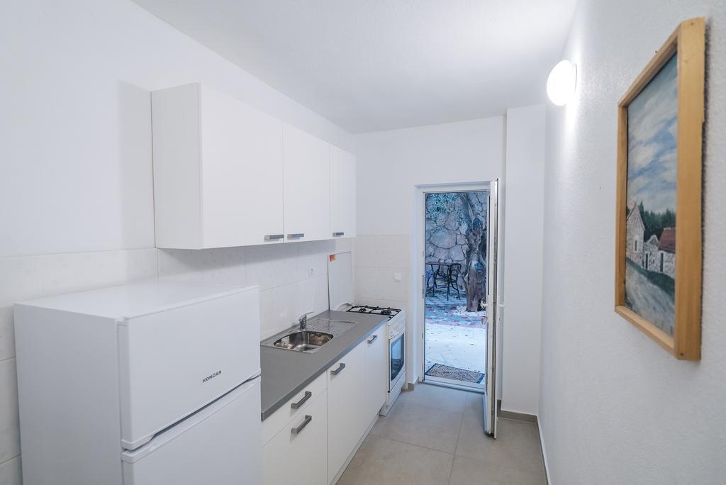 Apt White Idyll, 3 Bedrooms, 3 Bathrooms, Terrace Apt Promajna Εξωτερικό φωτογραφία